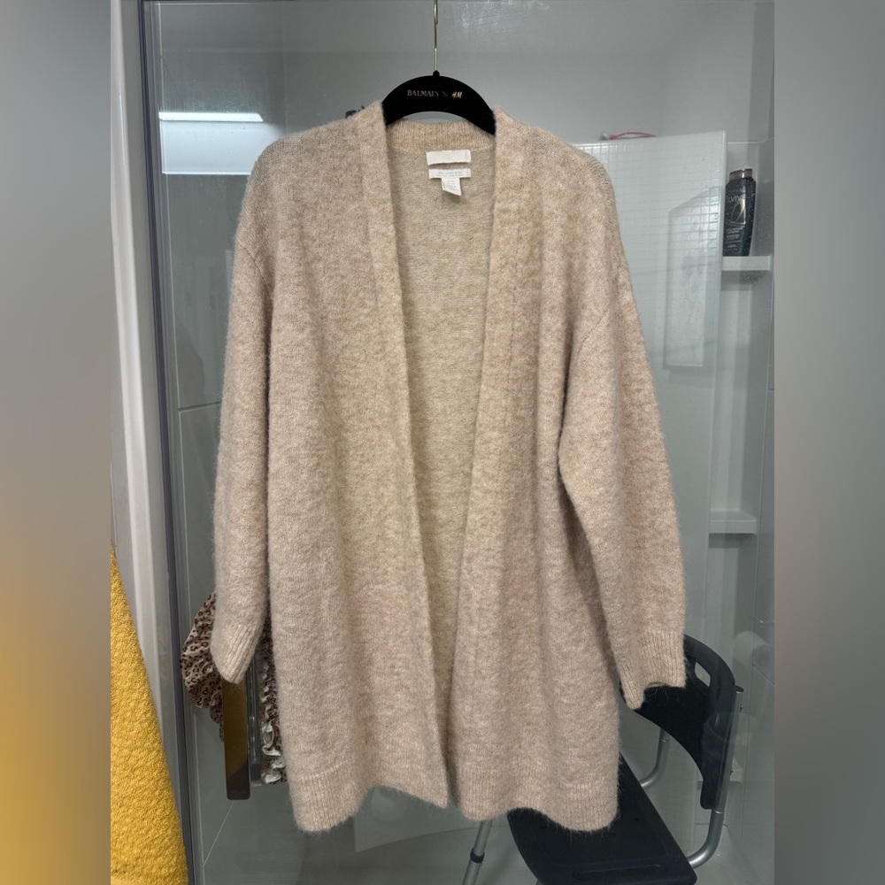 H&M Women's Cream Sweater Cardigan
